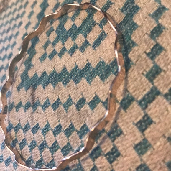 Gold bangles - Picture 3 of 4